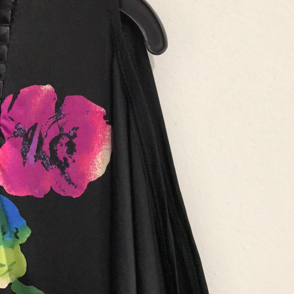 Fashion Bug top, open cold shoulder - Picture 4 of 4